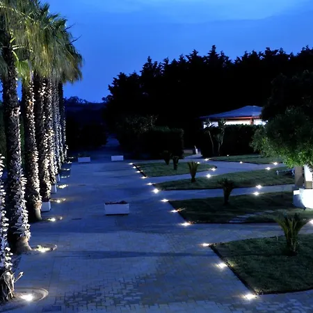 Tenuta Paifer Отранто