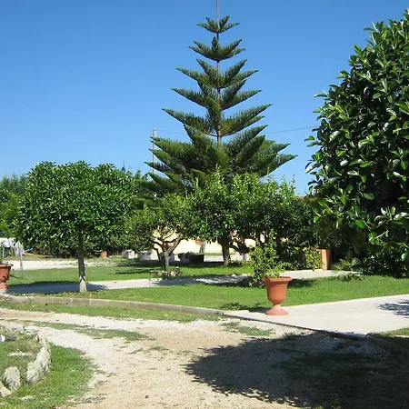 Tenuta Paifer Çiftlik konaklama *